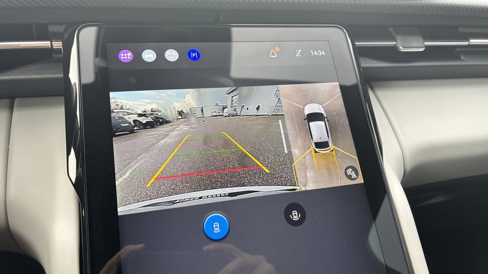 Ford Capri 82 Premium Extended Range 5d