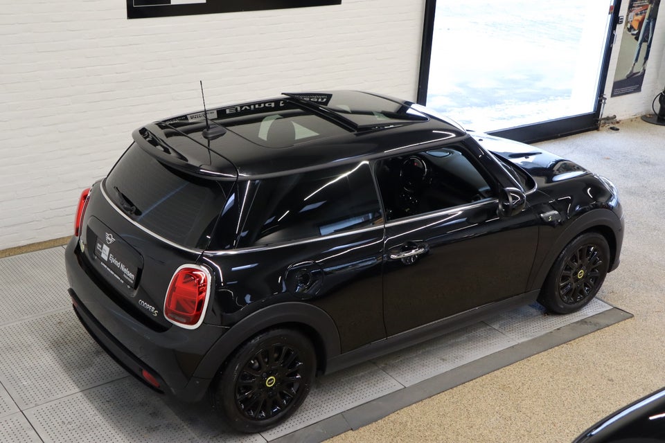 MINI Cooper SE Edition Premium Plus 3d