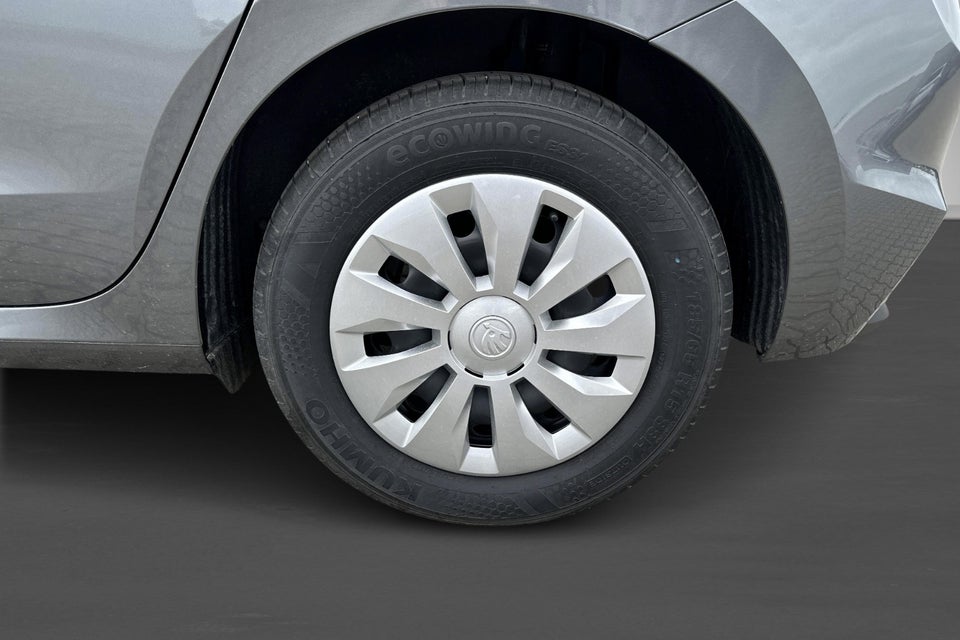 Skoda Fabia 1,0 MPi 80 Essence 5d