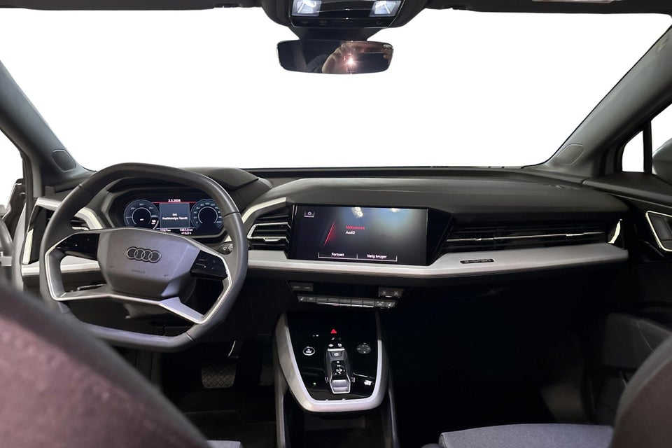 Audi Q4 e-tron 45 S-line 5d