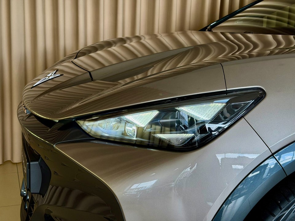 Cupra Tavascan 77 Adrenaline 5d