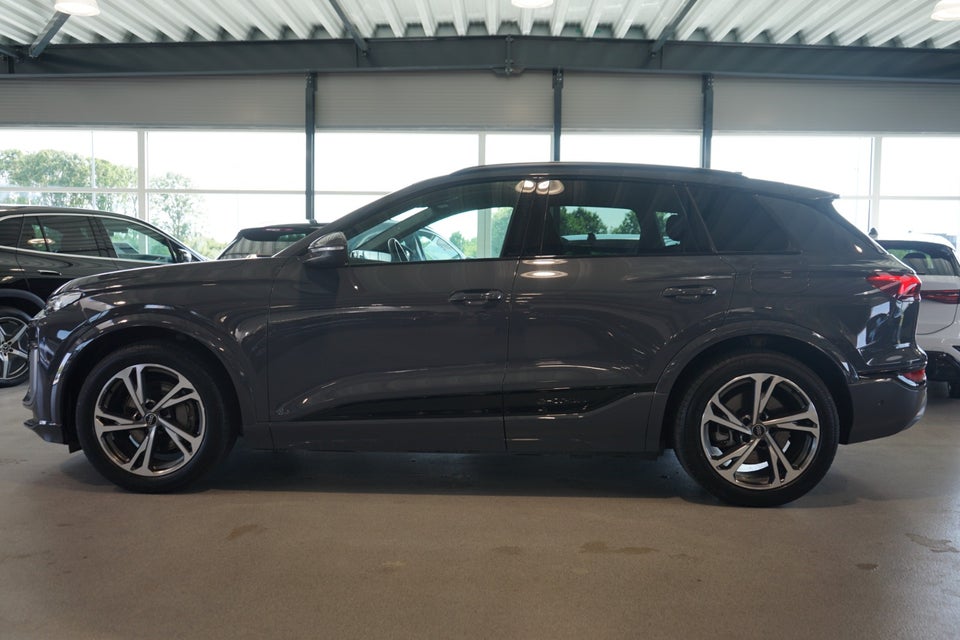 Audi Q6 e-tron S-line quattro 5d