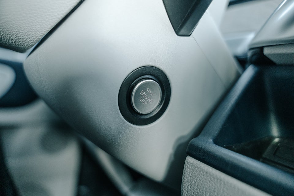 VW ID.Buzz 77 Pro SWB 5d