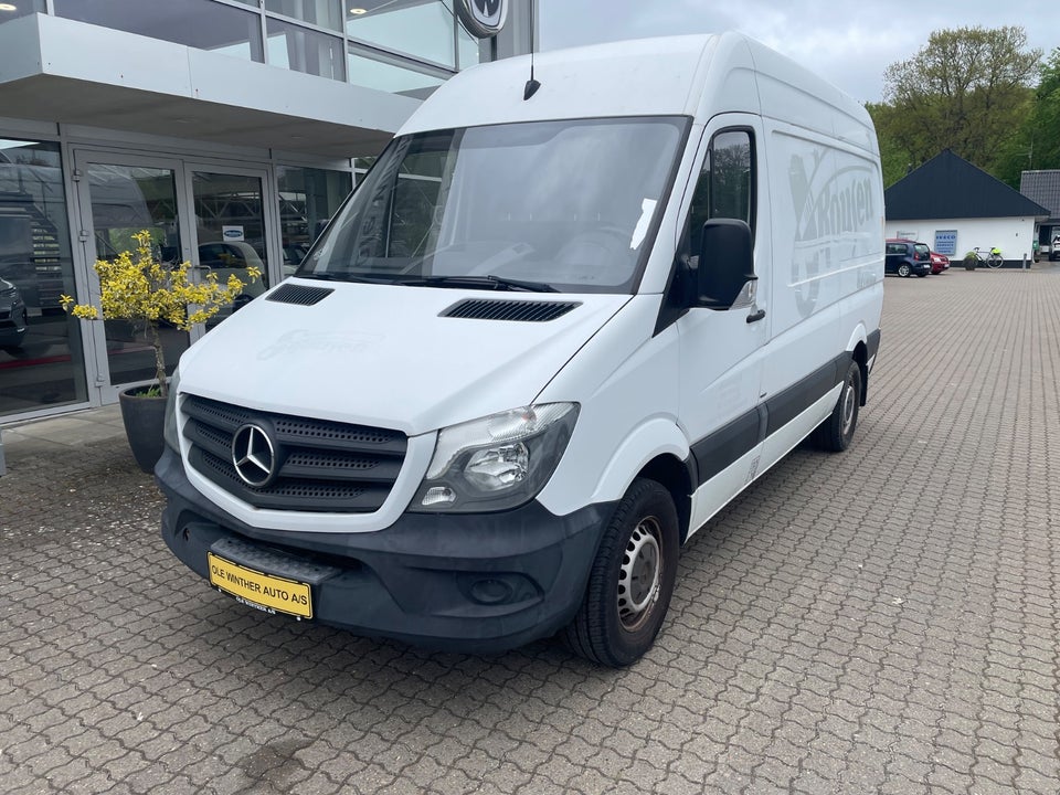 Mercedes Sprinter 211 2,2 CDi R1 Kassevogn 5d