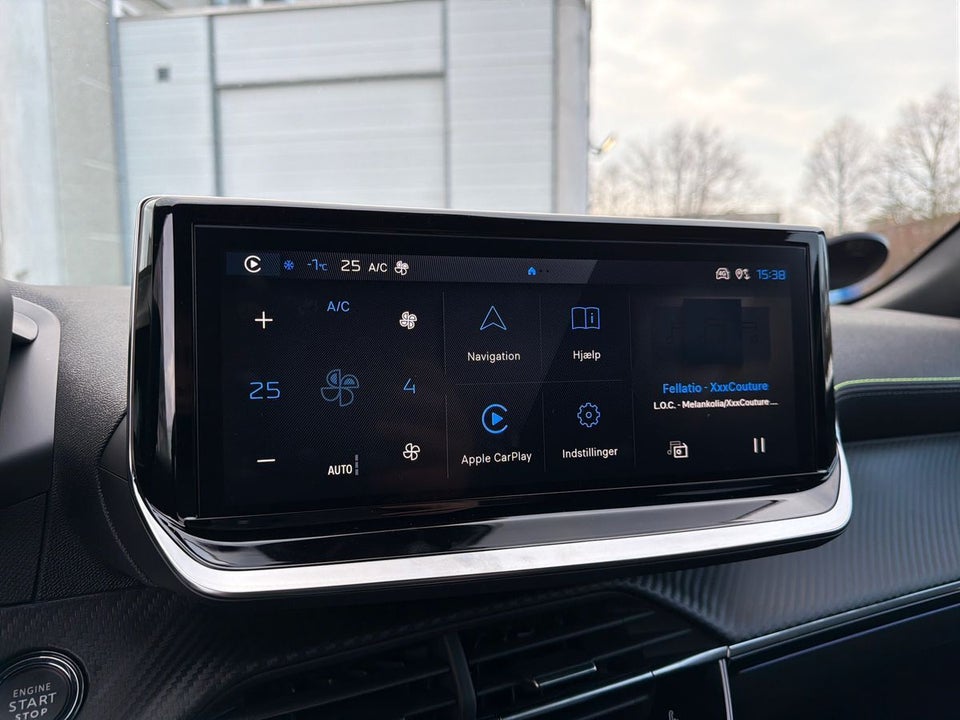 Peugeot e-2008 54 GT 5d