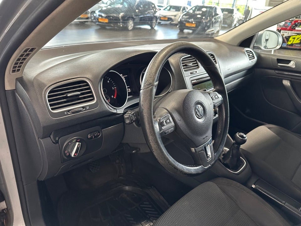 VW Golf VI 2,0 TDi 140 Comfortline Variant Van 5d