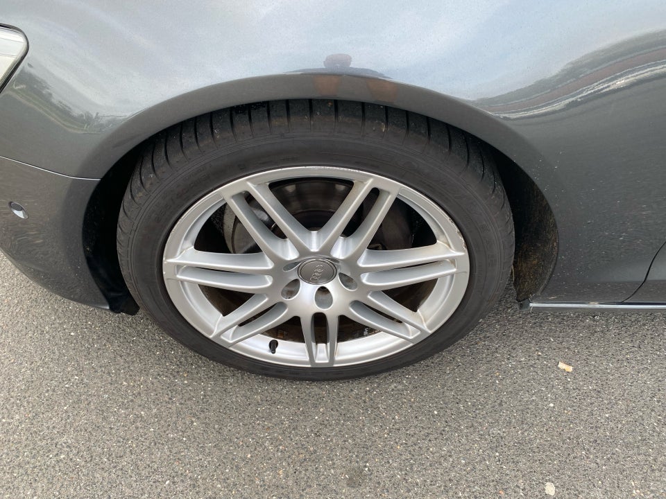 Audi A6 3,0 TDi 204 Avant Multitr. 5d