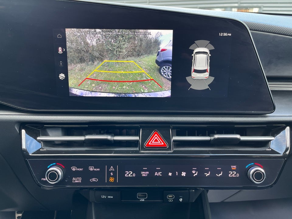 Kia Niro 64 EV Inspiration 5d