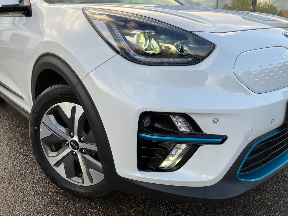 Kia e-Niro 64 Advance 5d