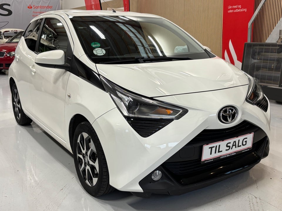 Toyota Aygo 1,0 VVT-i x-cellence 5d