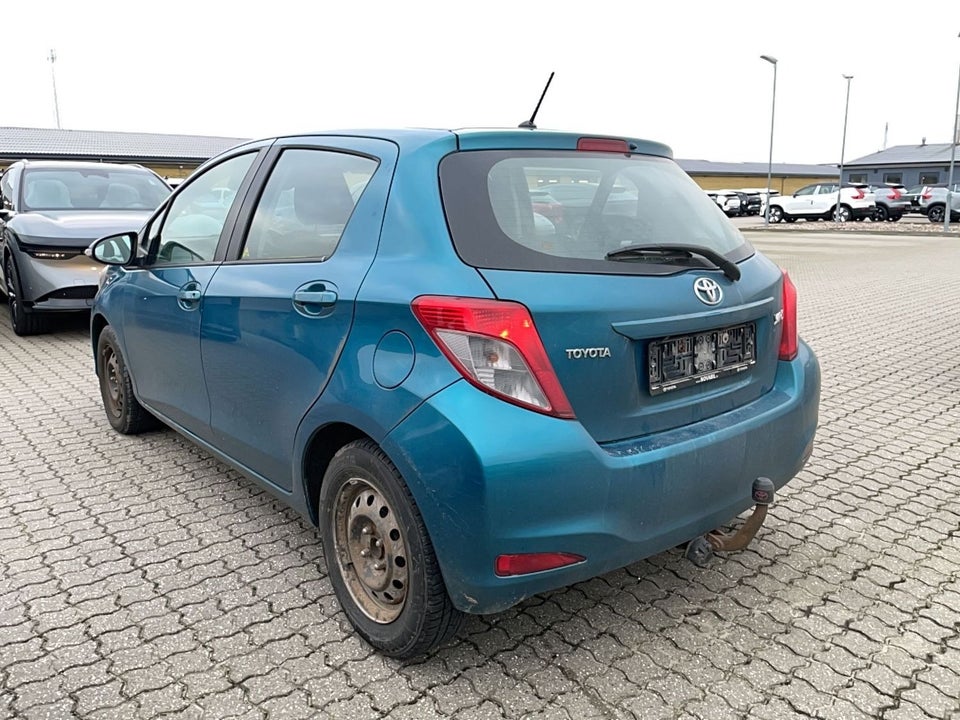 Toyota Yaris 1,0 VVT-i T2 Touch 5d