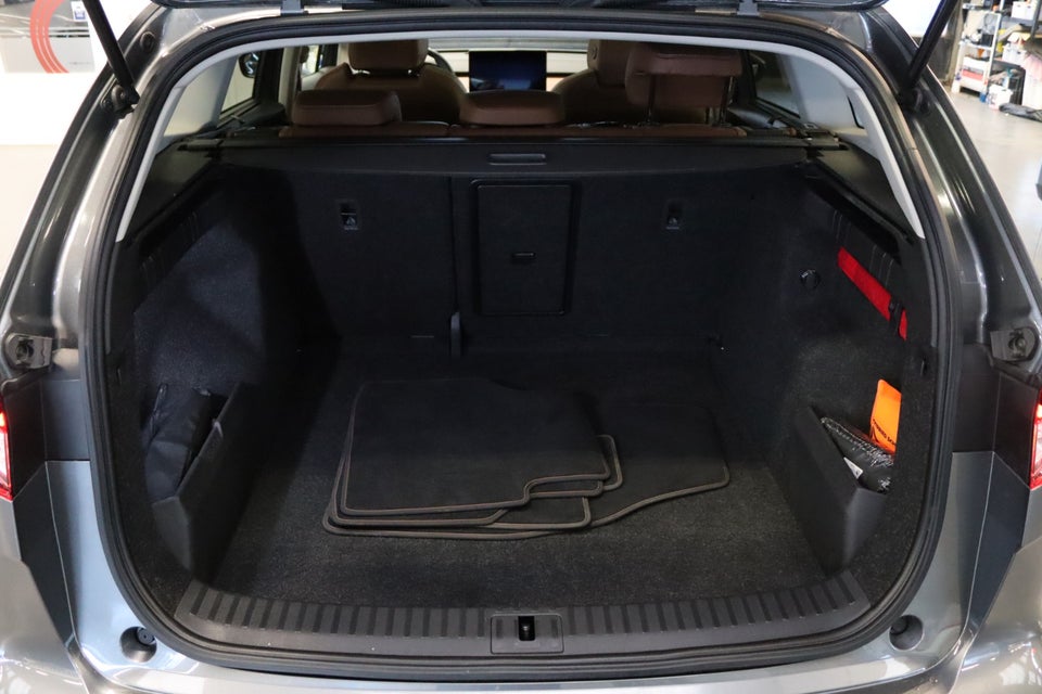 Skoda Enyaq 85 iV Suite 5d