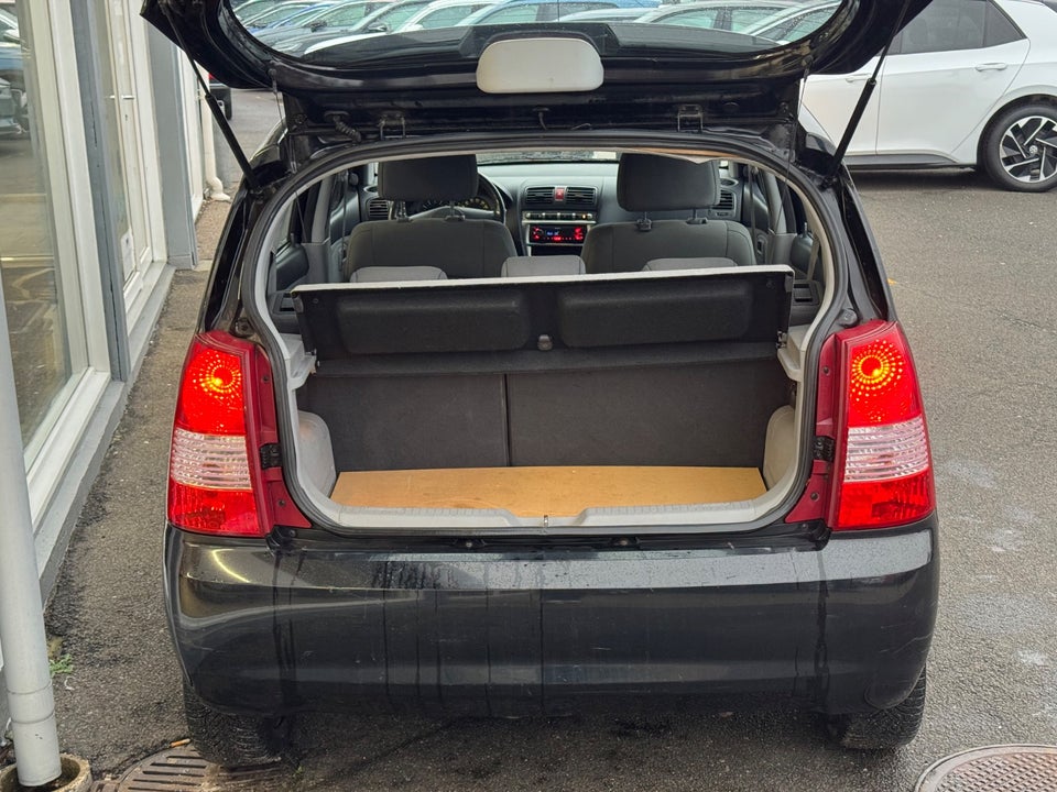 Kia Picanto 1,1 EX 5d