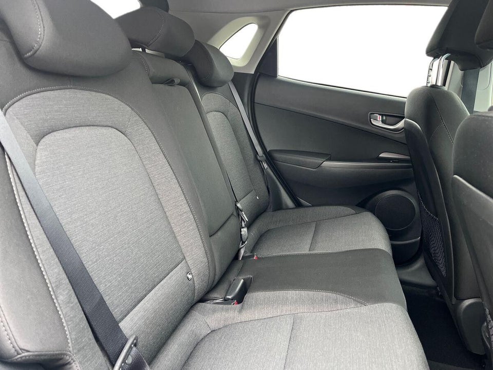 Hyundai Kona 64 EV Advanced 5d