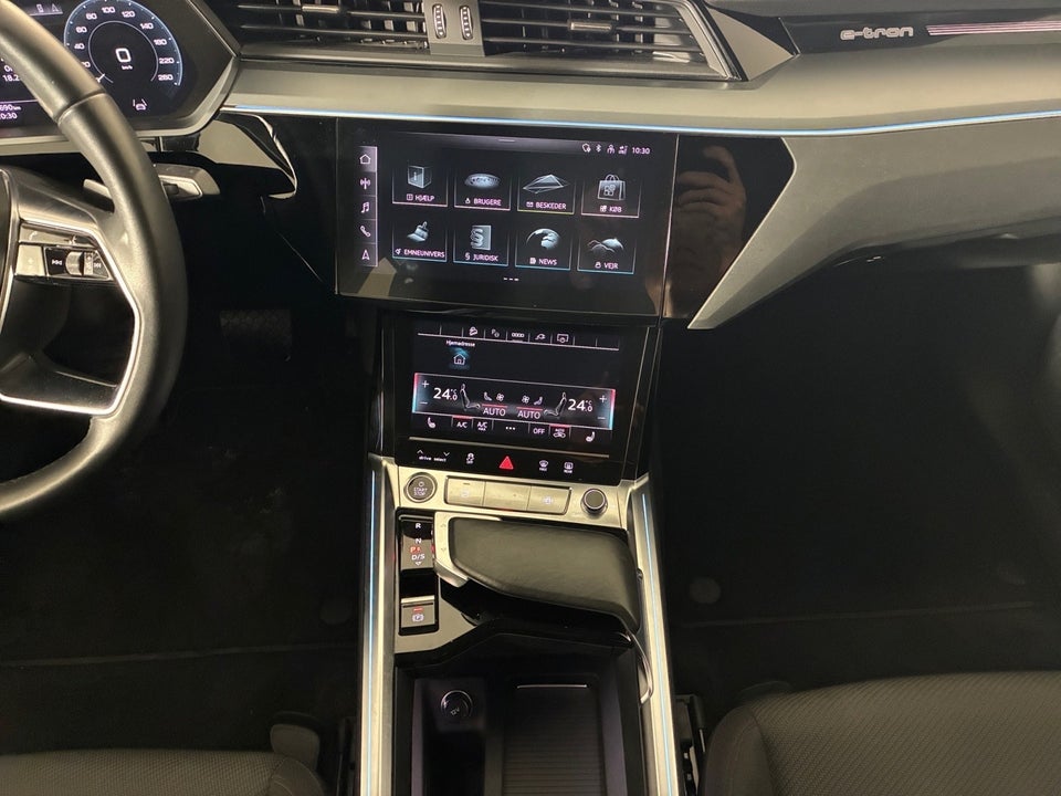 Audi Q8 e-tron 50 Prestige quattro 5d