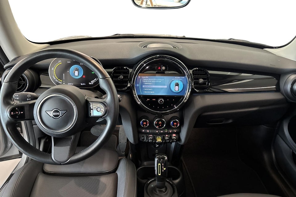 MINI Cooper SE Classic Trim 3d