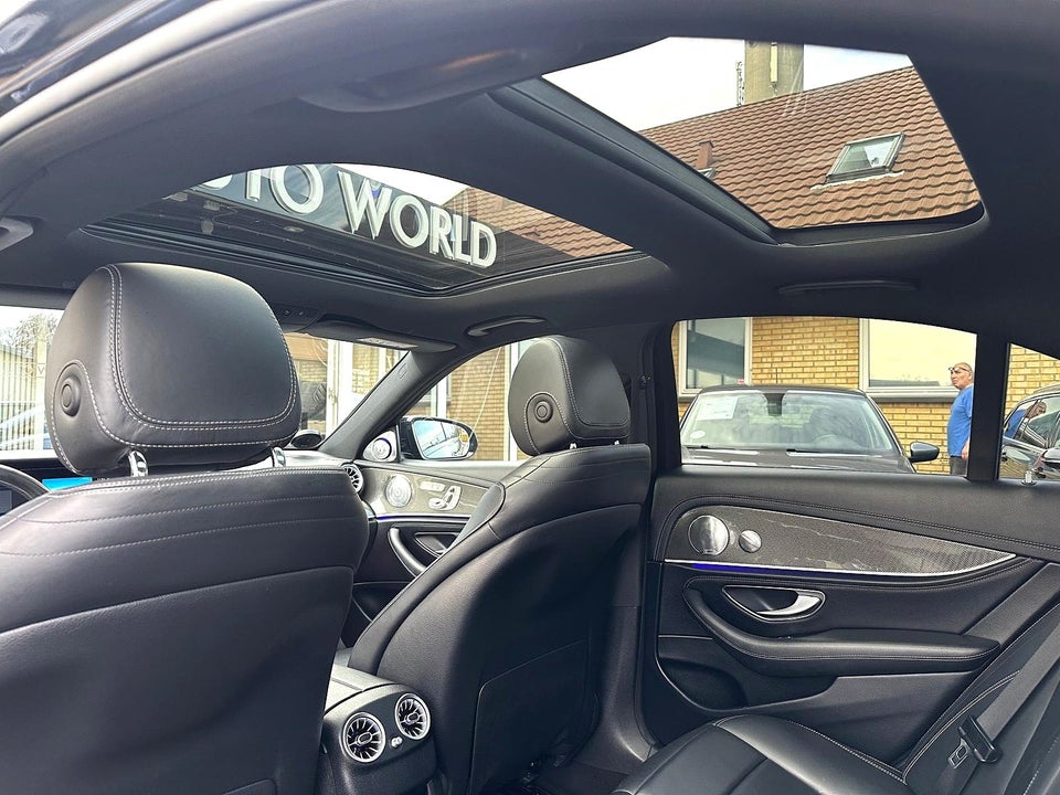 Mercedes E220 d 2,0 AMG Line aut. 4d