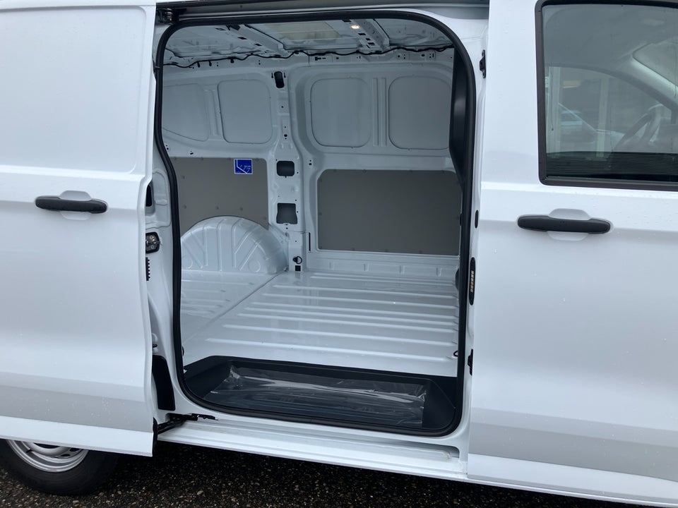 VW e-Transporter 64 Comfort Kassevogn SWB