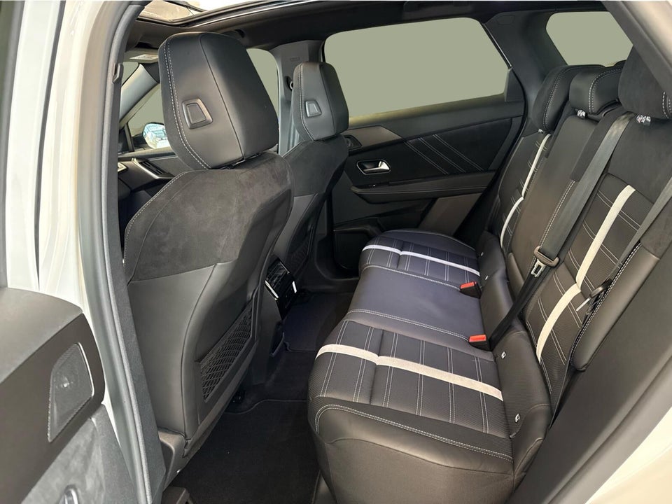 Opel Grandland-e 73 GS Sky 5d