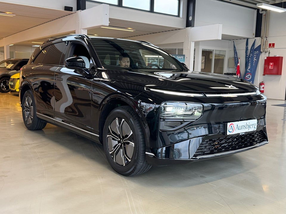 Xpeng G9 Long Range 5d