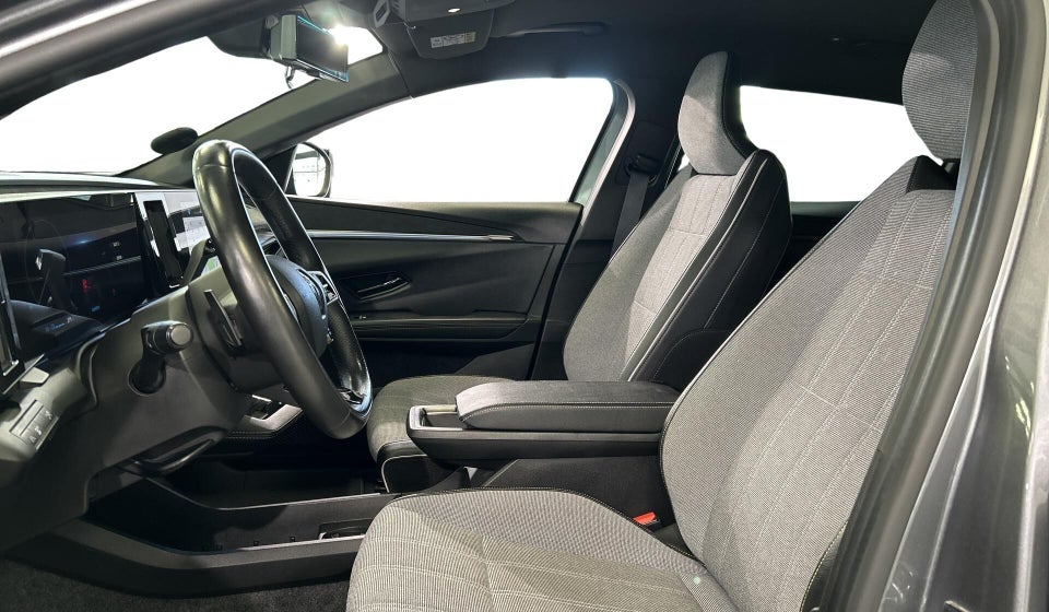 Renault Megane E-Tech 60 Techno 5d
