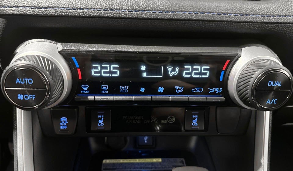 Toyota RAV4 2,5 Hybrid H3 Style MDS 5d