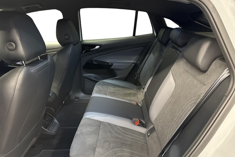 VW ID.5 77 Style+ 5d