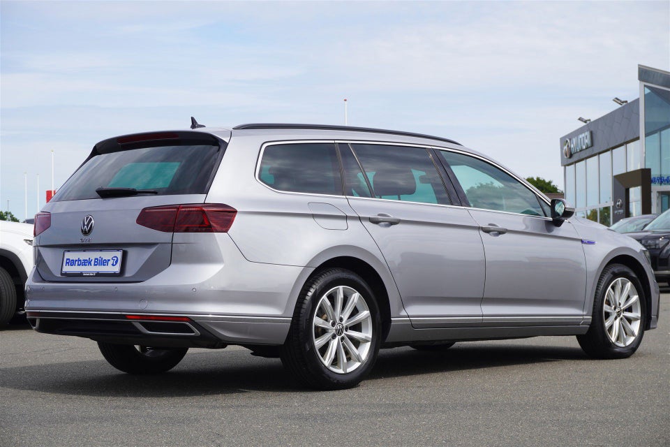 VW Passat 1,4 GTE High Variant DSG 5d