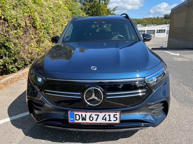 Mercedes EQB250 AMG Line 5d