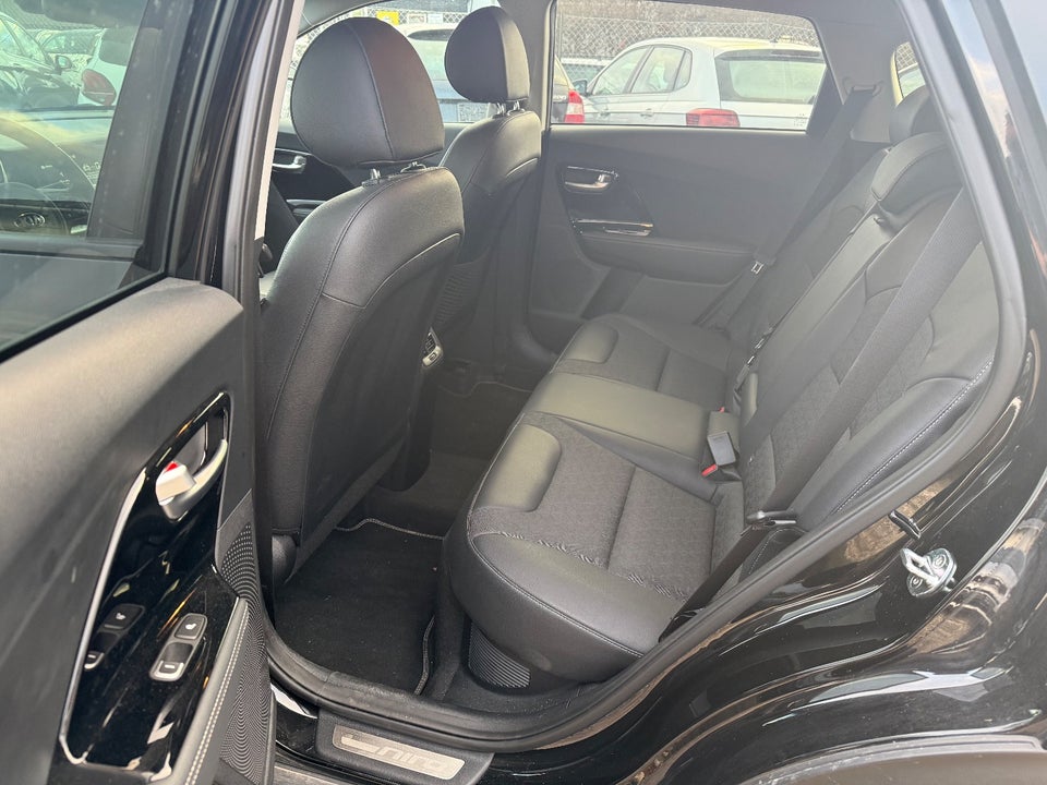 Kia Niro 1,6 PHEV Advance DCT 5d