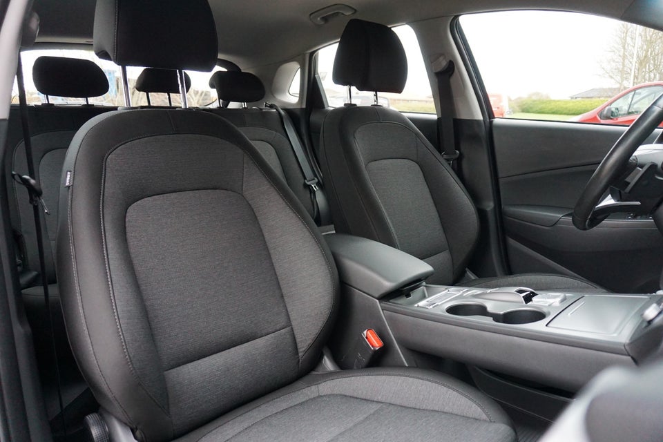 Hyundai Kona 39 EV Select 5d