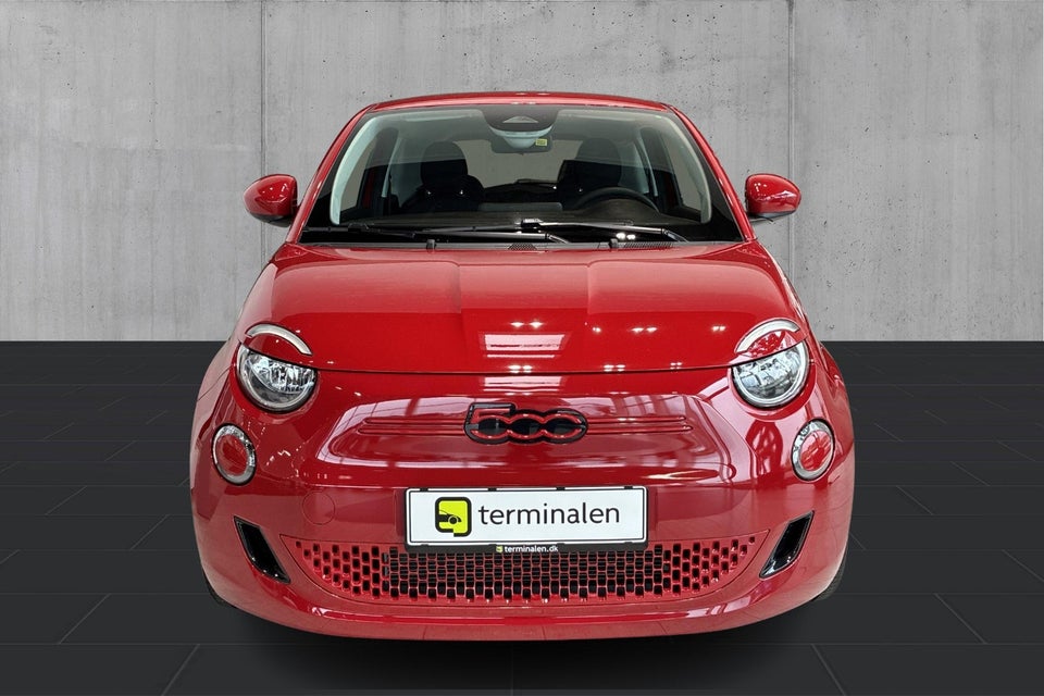Fiat 500e 24 (RED) 3d