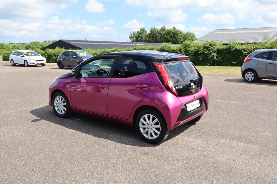 Toyota Aygo 1,0 VVT-i x-pression 5d