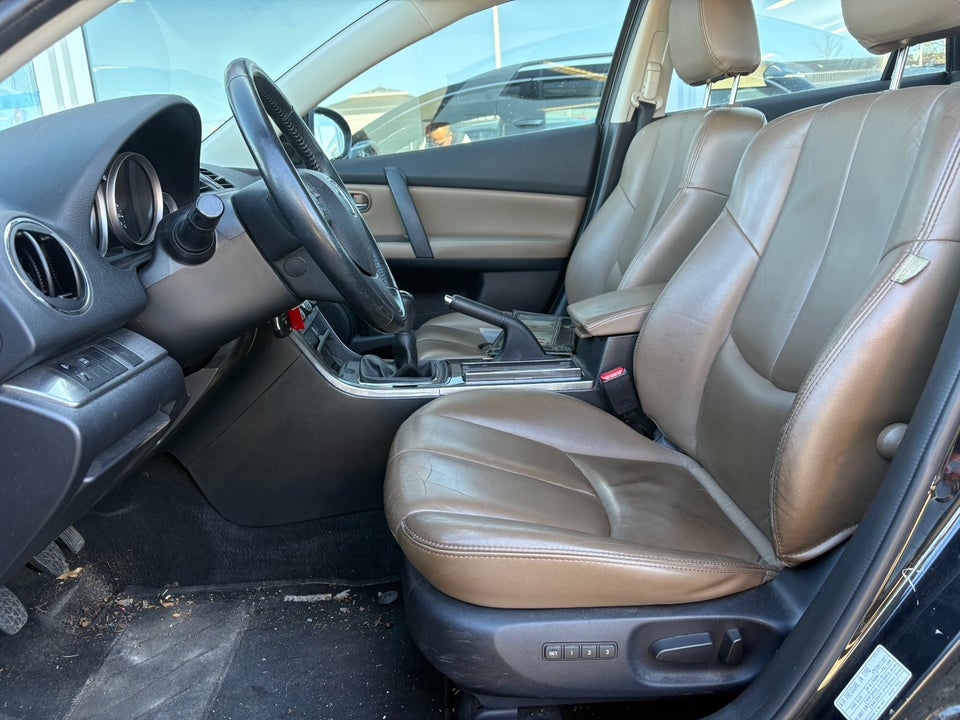 Mazda 6 2,0 Premium stc. 5d