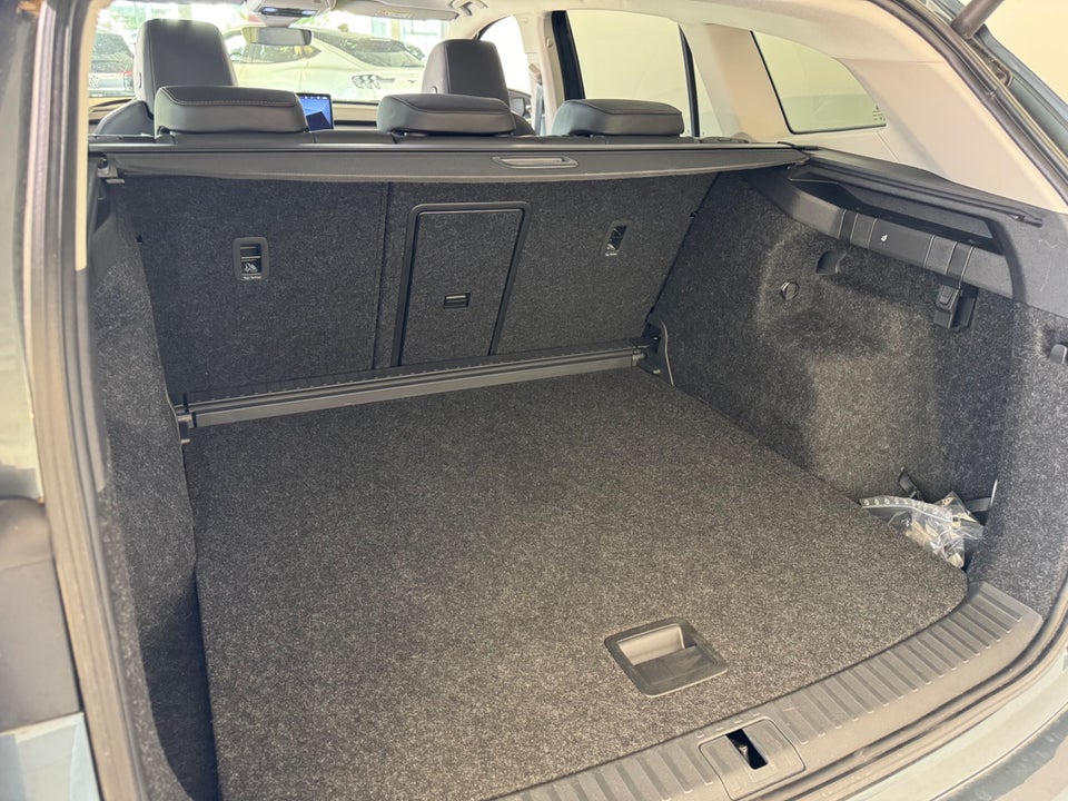 Skoda Enyaq 80 iV Suite 5d