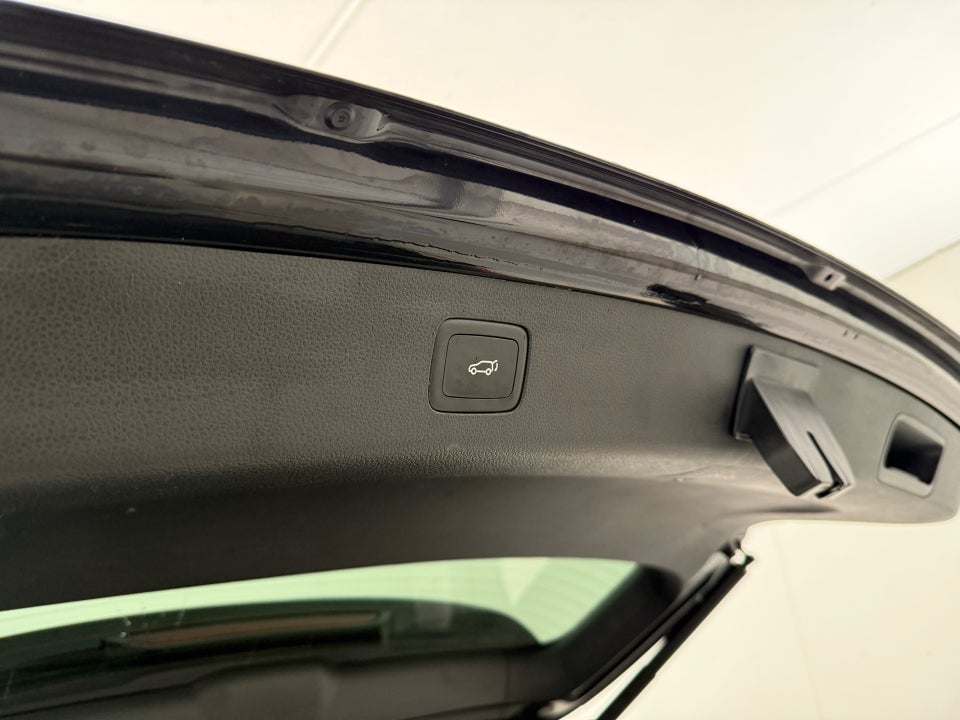 MG EHS 1,5 PHEV Luxury 5d