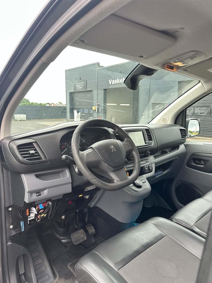 Peugeot Expert 2,0 BlueHDi 180 L2 Premium EAT6 Van