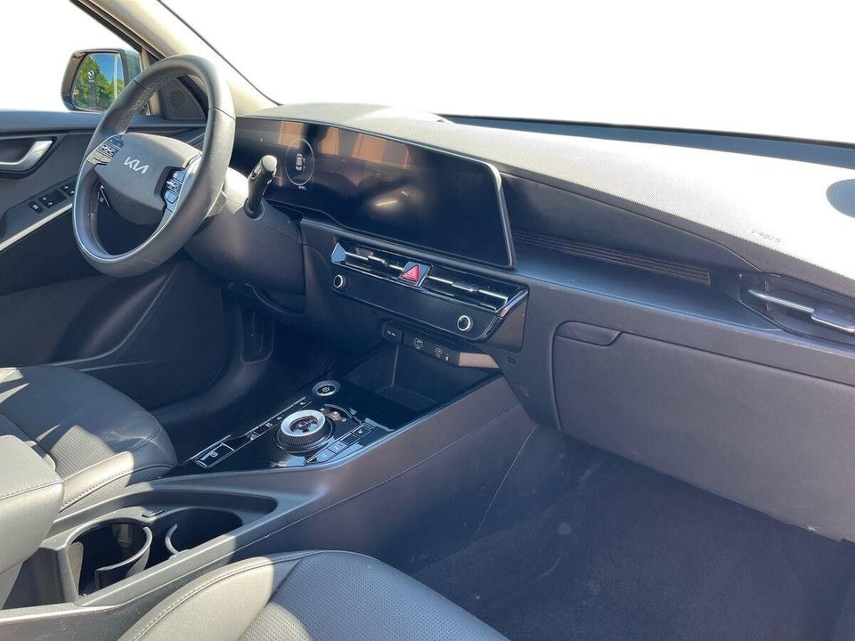Kia Niro 64 EV Inspire 5d