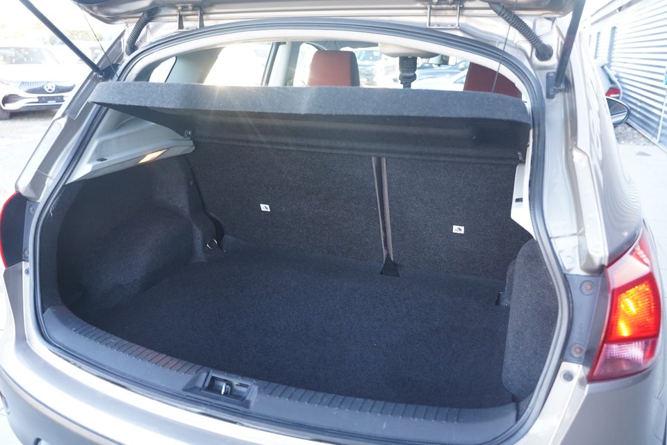 Nissan Qashqai 2,0 Acenta 4WD 5d