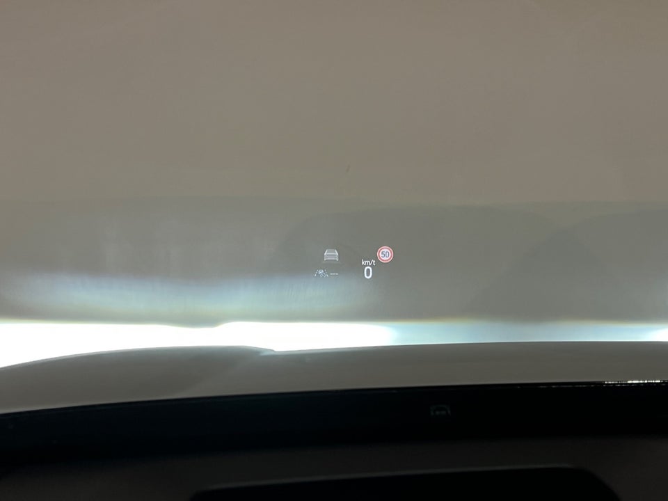 Ford Capri 84 Premium Extended Range AWD 5d