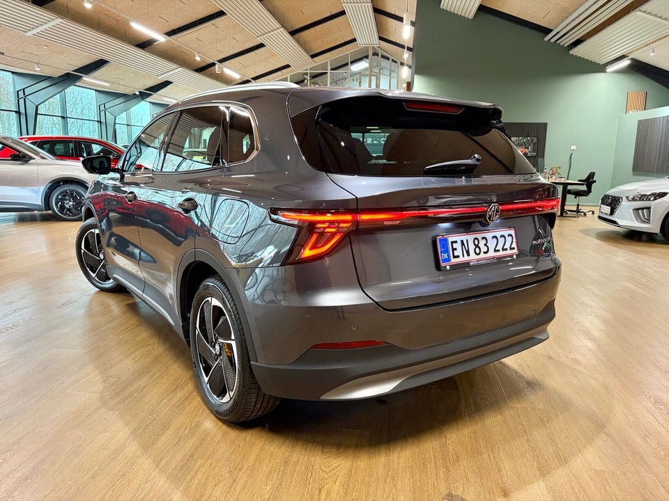 MG MGS5 64 Luxury 5d