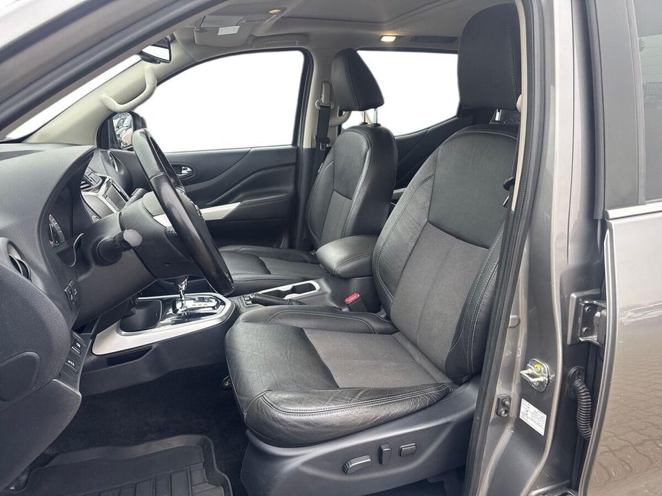 Nissan Navara 2,3 dCi 190 Db.Kab N-Guard aut. 4d