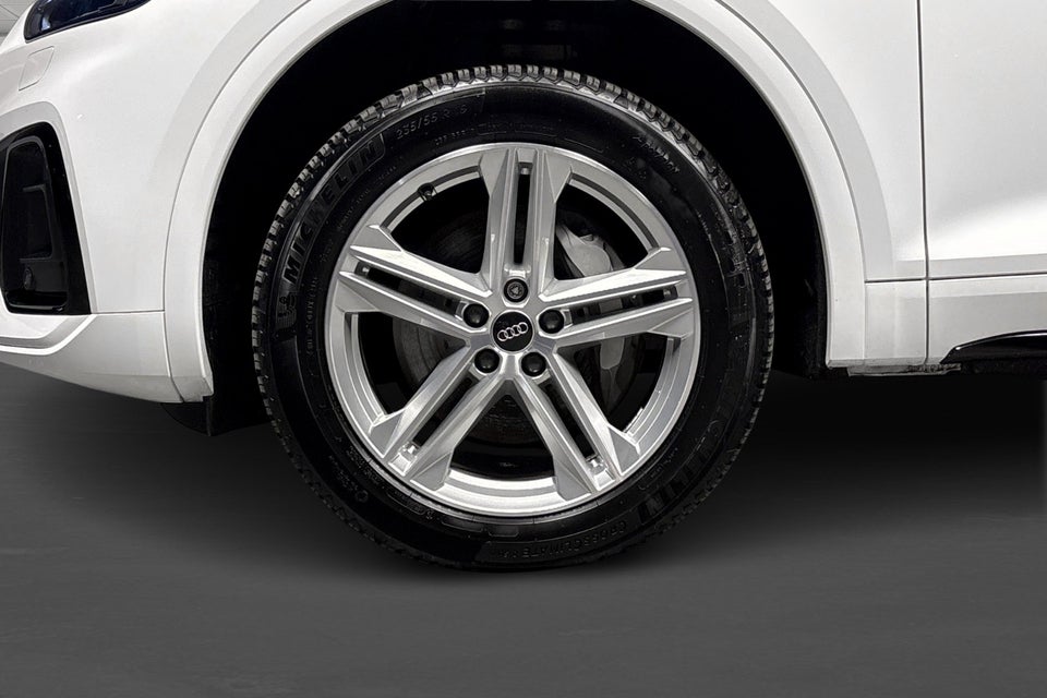 Audi Q5 50 TFSi e S-line quattro S-tr. 5d