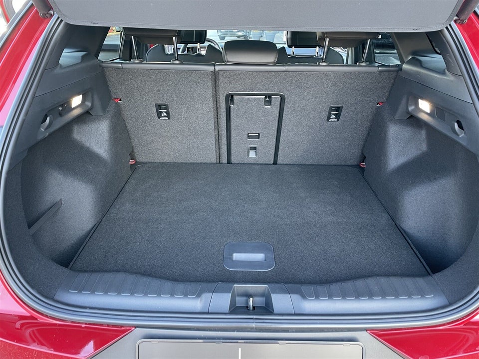 Ford Explorer 82 Premium Extended Range 5d