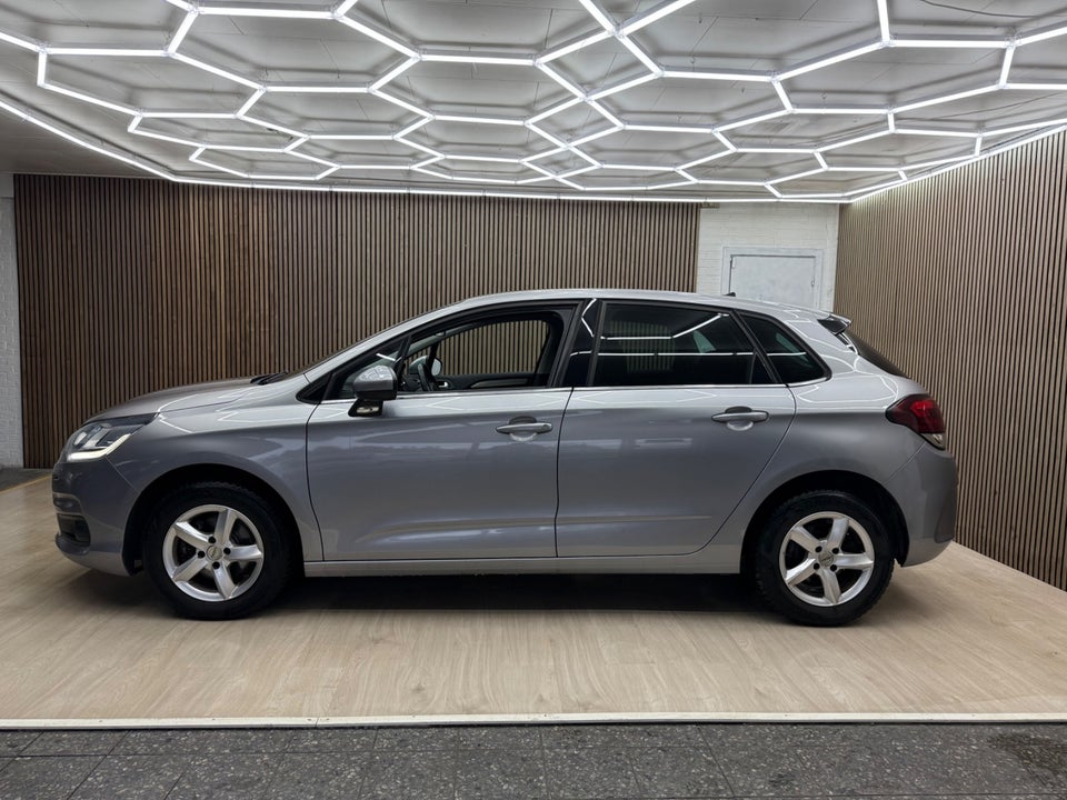 Citroën C4 1,6 BlueHDi 120 Feel+ 5d