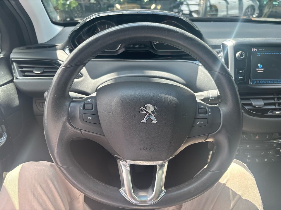 Peugeot 208 1,5 BlueHDi 100 Active 5d