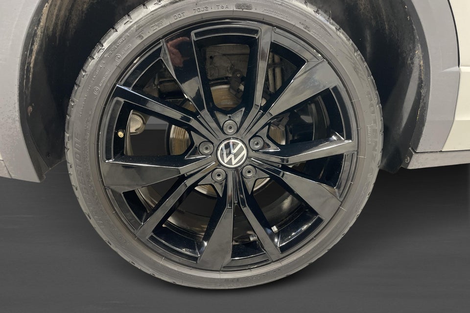 VW T-Roc 1,5 TSi 150 R-line DSG 5d