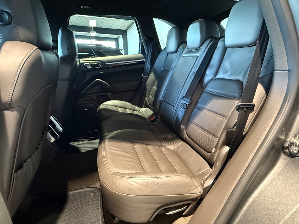 Porsche Cayenne 3,0 D Tiptr. 5d