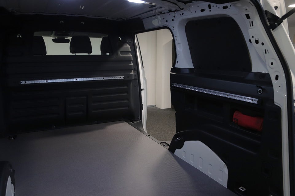 VW ID.Buzz 79 Cargo Pro