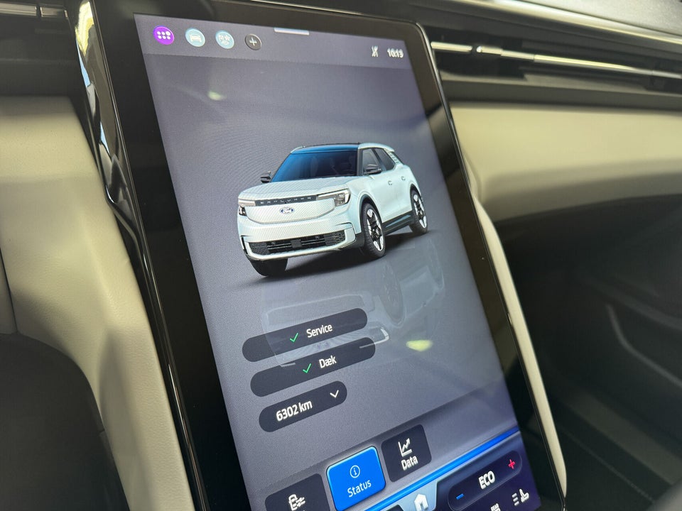 Ford Explorer 82 Select Extended Range 5d